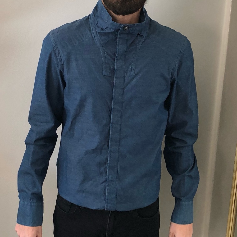 Emporio Armani long sleeve shirt- collar